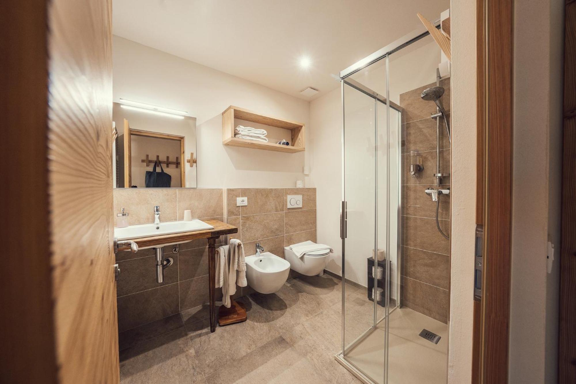 Albergo Locanda Mistral Acceglio Exterior photo
