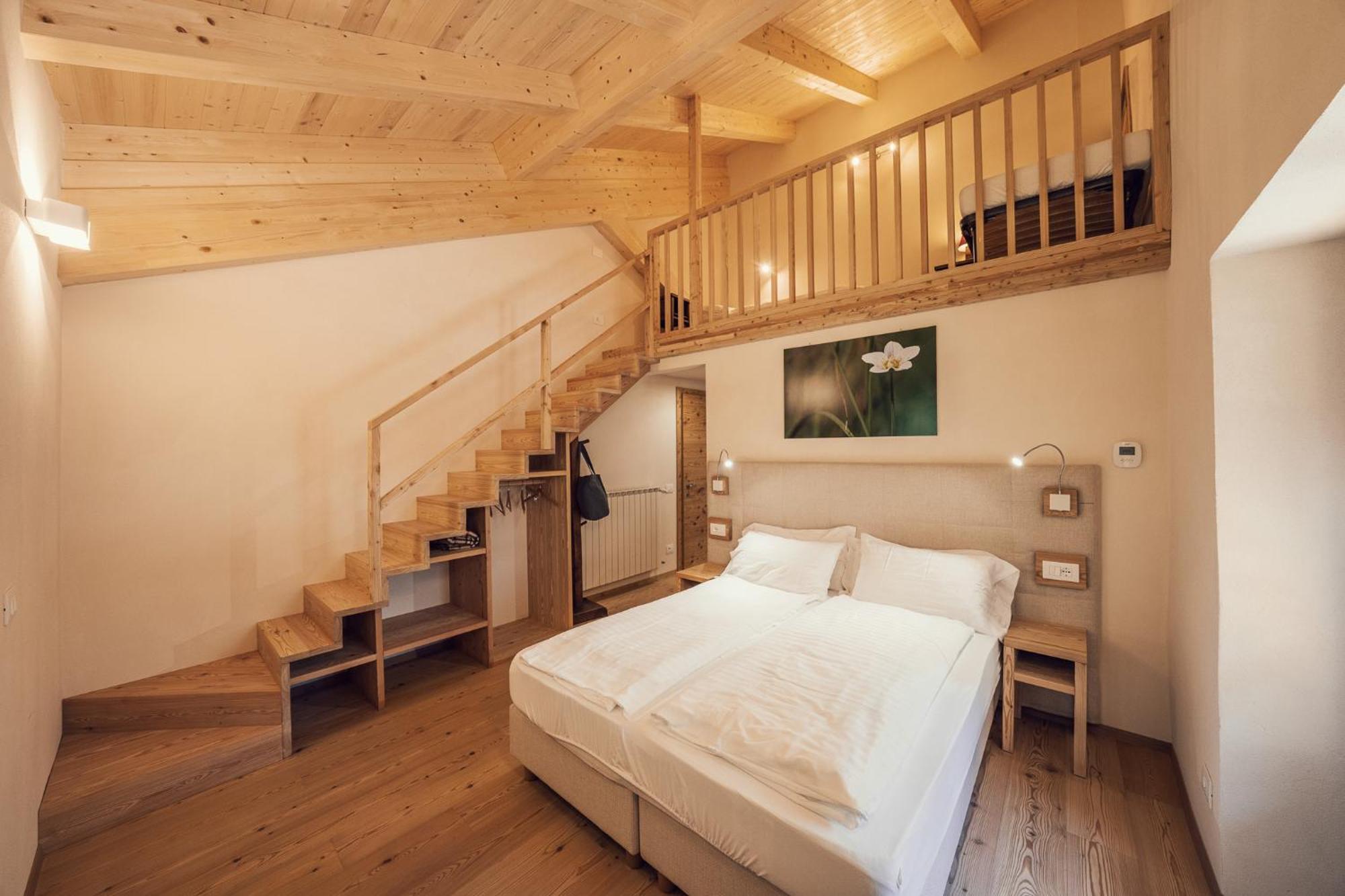 Albergo Locanda Mistral Acceglio Exterior photo